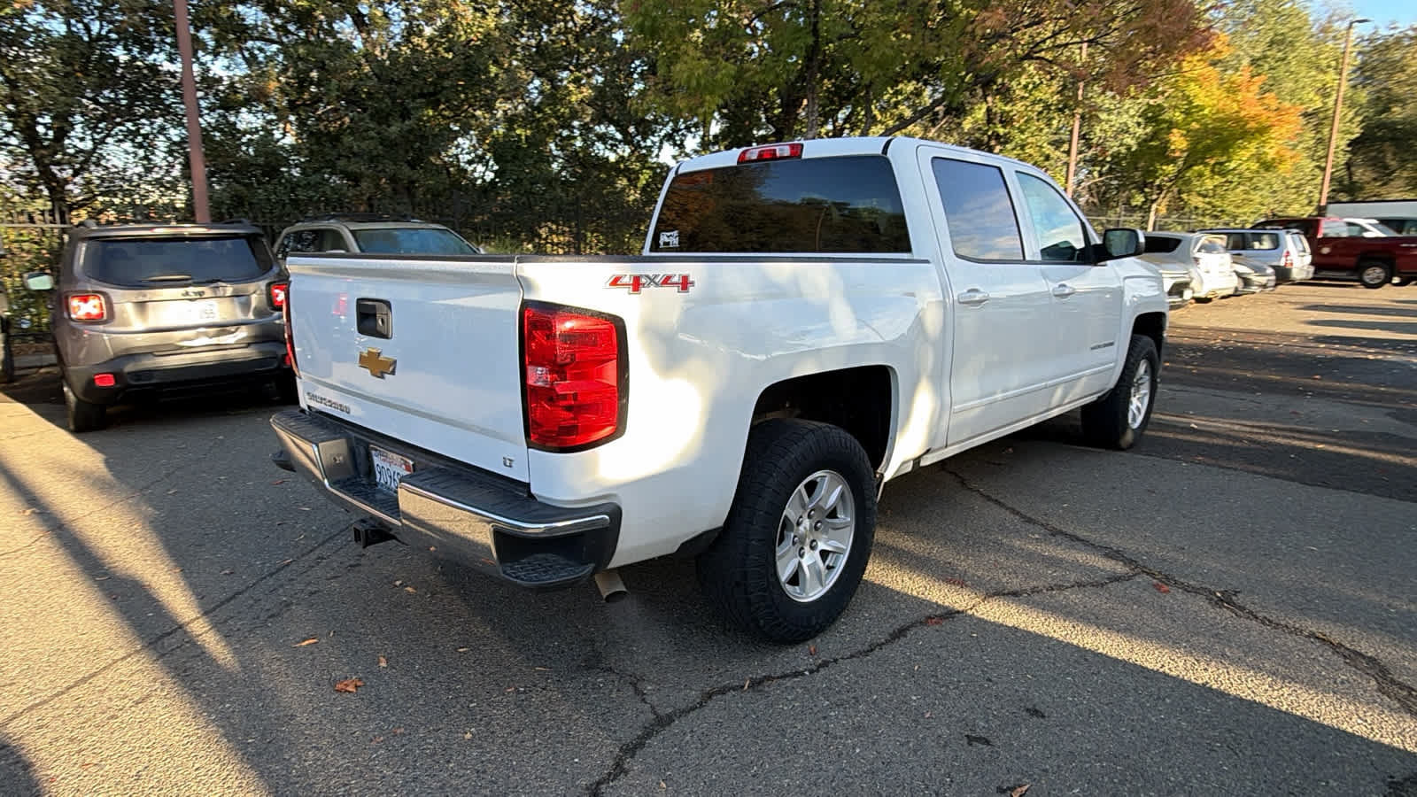 Used 2017 Chevrolet Silverado 1500 LT w/ All Star Edition AWD/4WD image 5