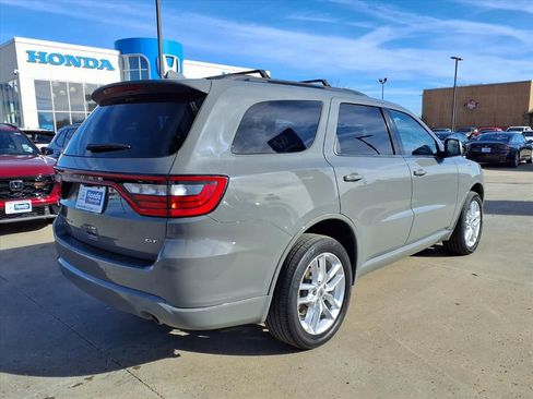 Used 2022 Dodge Durango GT image 2