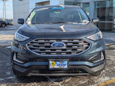 Used 2023 Ford Edge Titanium image 8