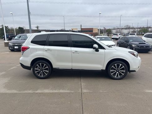 Used 2017 Subaru Forester 2.0XT Touring image 4
