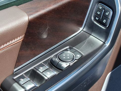 Used 2023 Ford F150 King Ranch w/ Equipment Group 601A High AWD/4WD image 19
