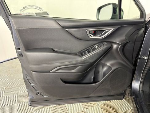 Used 2019 Subaru Forester Premium image 11