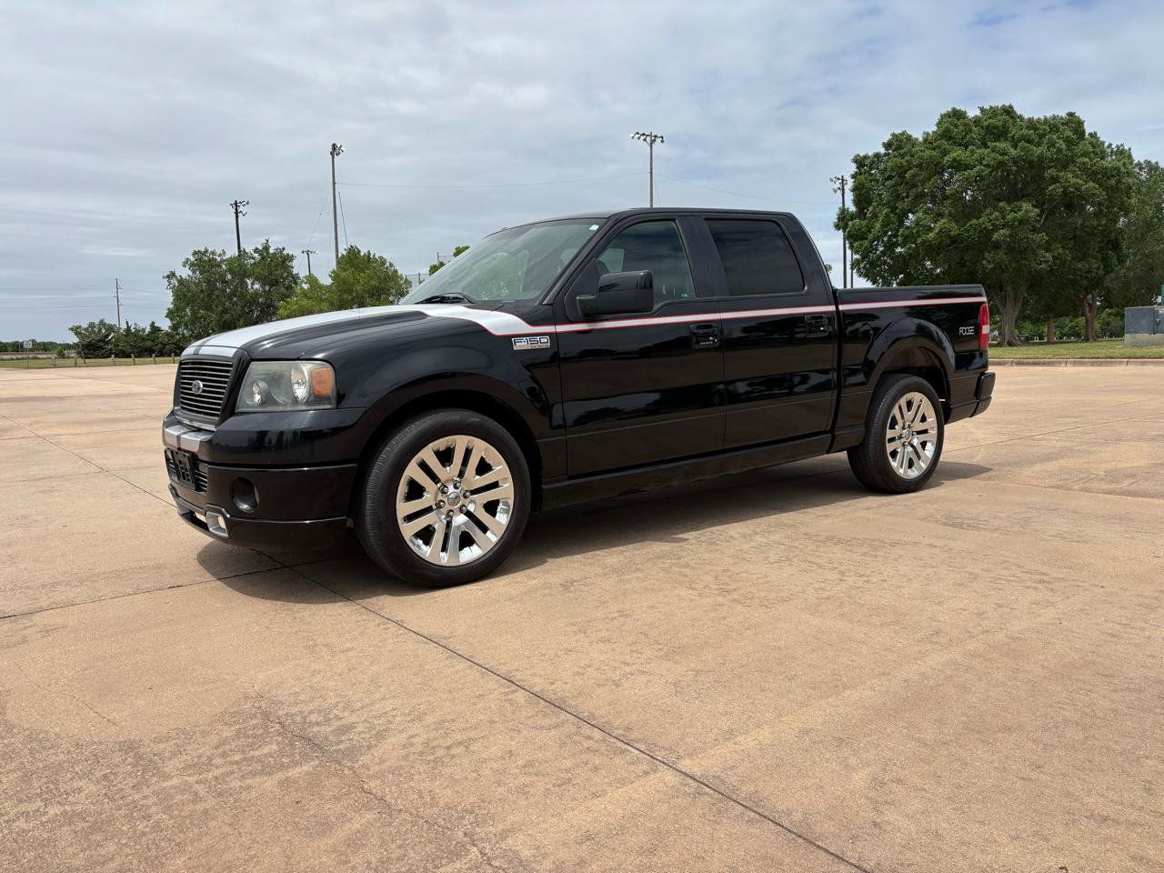 Used 2008 Ford F150 Lariat RWD image 2