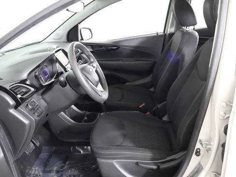 Used 2021 Chevrolet Spark LT image 24