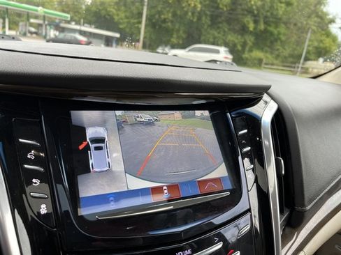 Used 2020 Cadillac Escalade Premium Luxury AWD/4WD image 27