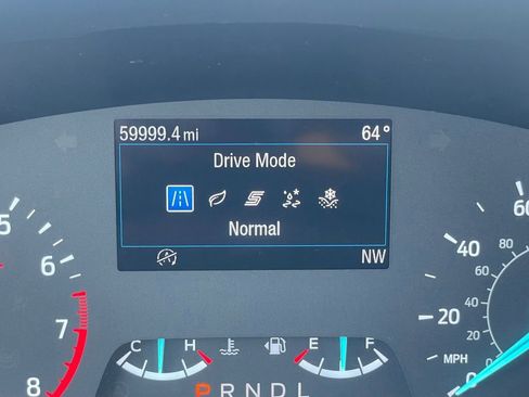 Used 2022 Ford Escape SE AWD/4WD image 10
