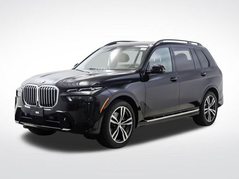 Used 2026 BMW X7 xDrive40i AWD/4WD image 1