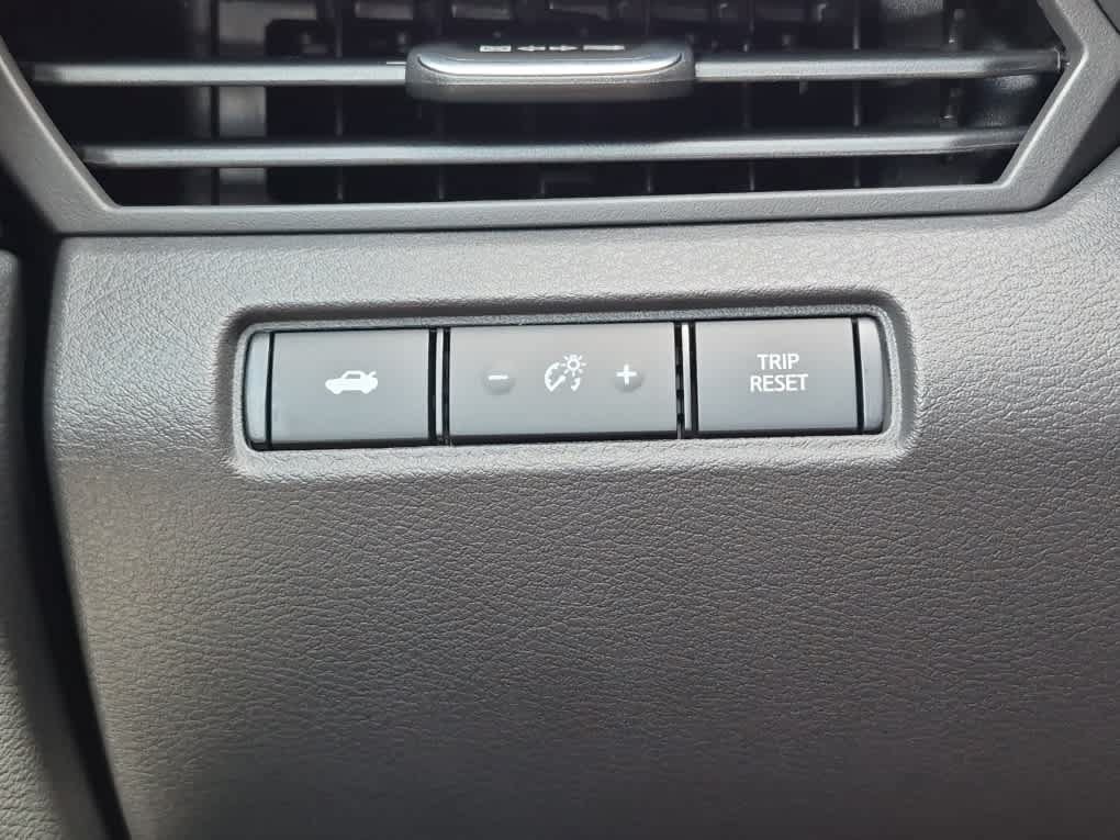 New 2026 Nissan Altima 2.5 SV FWD image 16