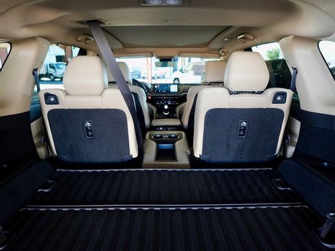 Used 2023 Acura MDX FWD w/ Technology Package image 11