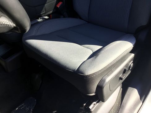 Used 2022 RAM 1500 Big Horn image 11