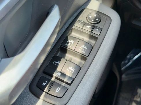 Used 2023 RAM 1500 Big Horn AWD/4WD image 25