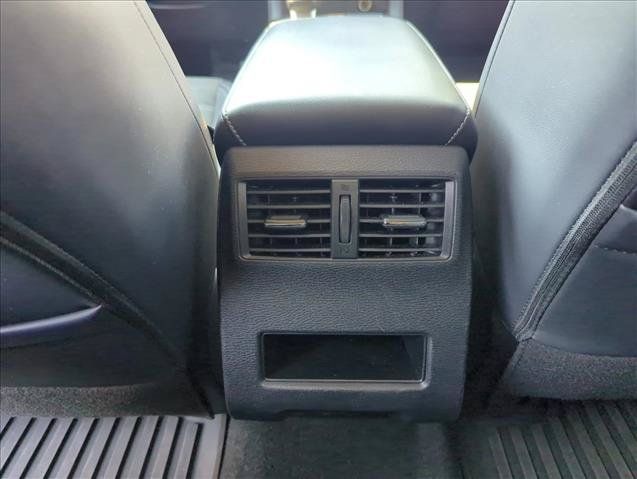 Used 2025 Mitsubishi Outlander SE FWD image 24