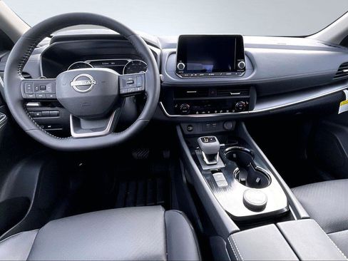 New 2026 Nissan Rogue SV w/ SV Premium Package AWD/4WD image 5