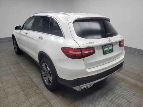 Used 2019 Mercedes-Benz GLC 300 4MATIC w/ Premium Package image 5