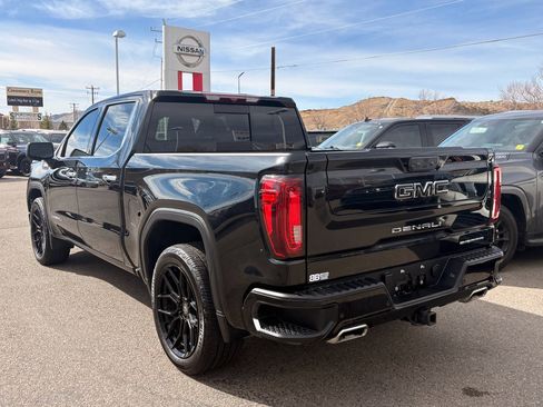 Used 2022 GMC Sierra 1500 Denali image 3