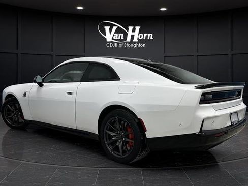 Used 2024 Dodge Charger R/T Scat Pack w/ Plus Group image 3