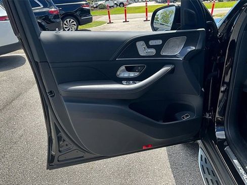 Used 2025 Mercedes-Benz GLE 63 AMG S image 17