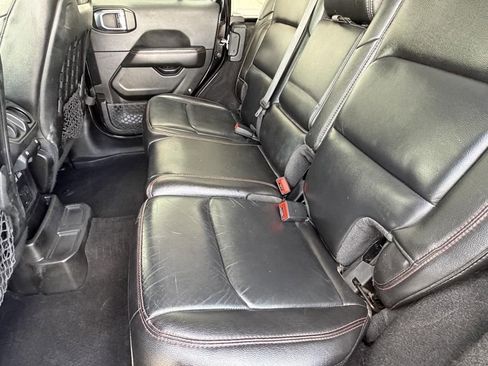 Used 2021 Jeep Wrangler Unlimited Rubicon w/ Uconnect 4C Nav & Sound Group AWD/4WD image 14