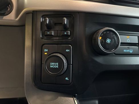 Used 2023 Ford F150 XLT w/ XTR Package image 20