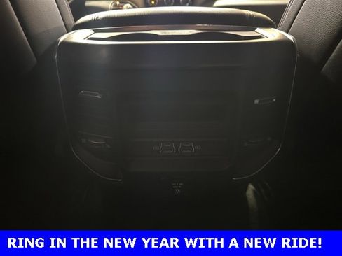 Used 2024 RAM 1500 Laramie image 15