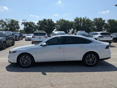 Used 2023 Honda Accord EX-L image 8