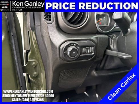 Used 2022 Jeep Wrangler Unlimited Sport AWD/4WD image 12