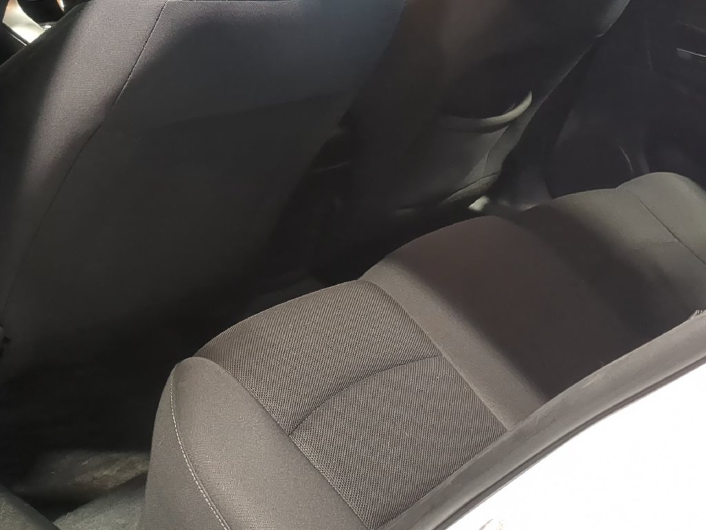 Used 2016 Chevrolet Cruze LT FWD image 22