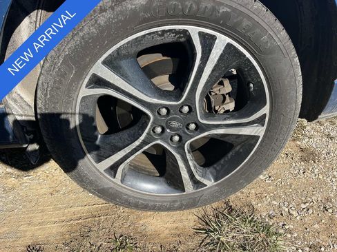 Used 2019 Ford Edge ST w/ Convenience Package image 10