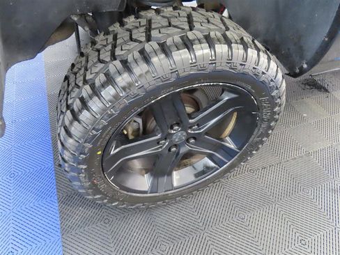 Used 2018 RAM 1500 Sport image 8