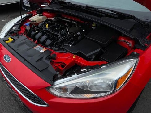 Used 2015 Ford Focus SE FWD image 60