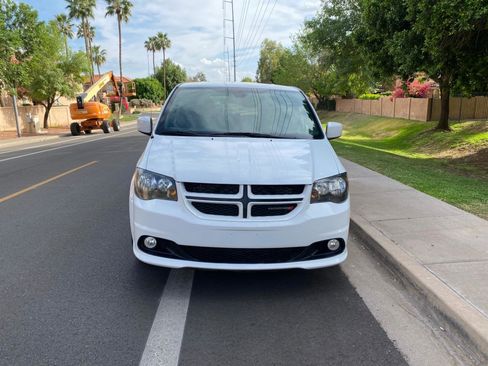 Used 2019 Dodge Grand Caravan GT FWD image 5