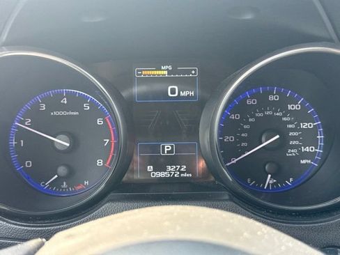Used 2017 Subaru Outback 2.5i Premium AWD/4WD image 12