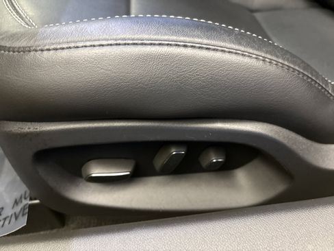 Used 2016 Chevrolet Corvette Z06 w/ 2LZ Preferred Equipment Group image 12