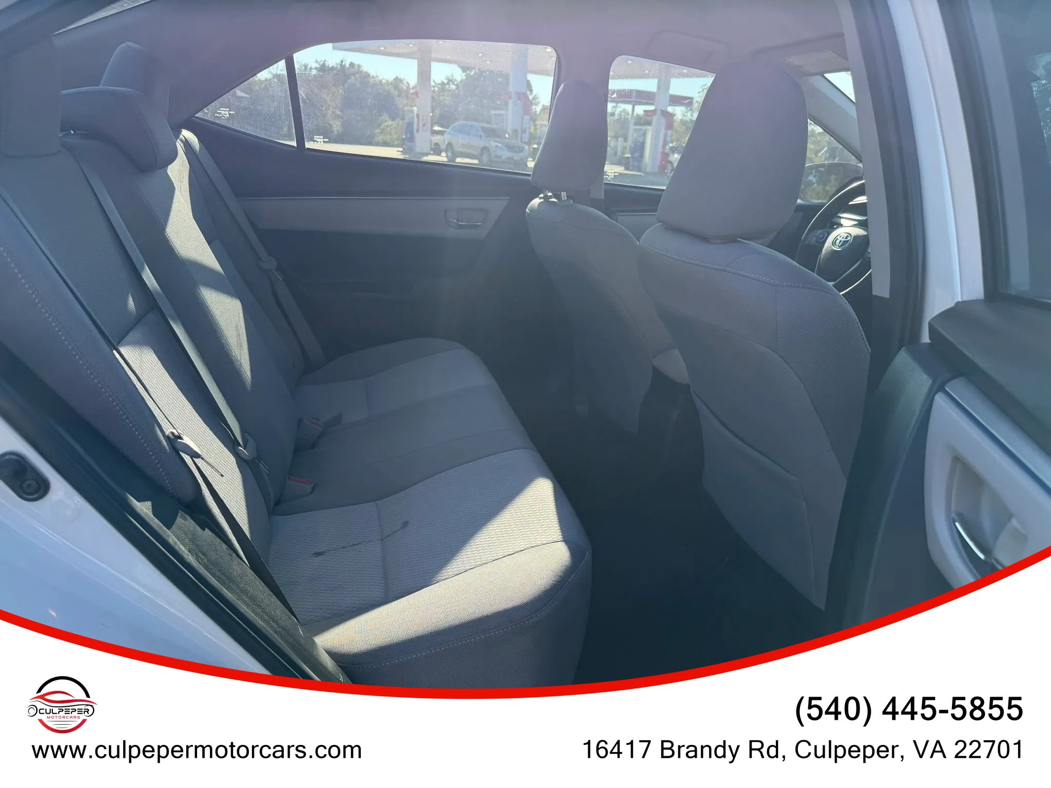 Used 2014 Toyota Corolla LE FWD image 12