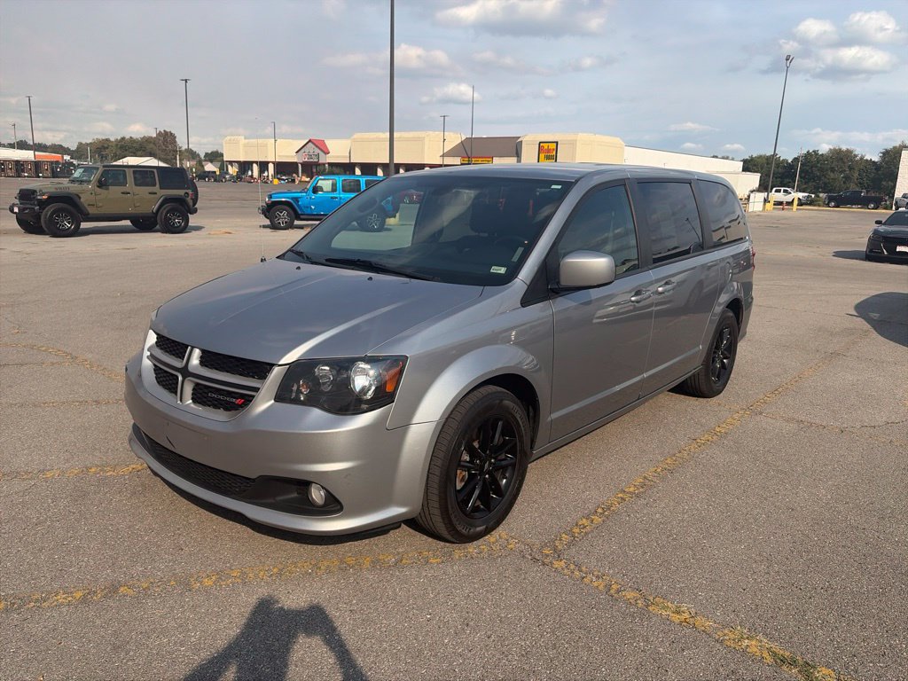 Used 2019 Dodge Grand Caravan GT w/ Safety Sphere Group FWD image 2