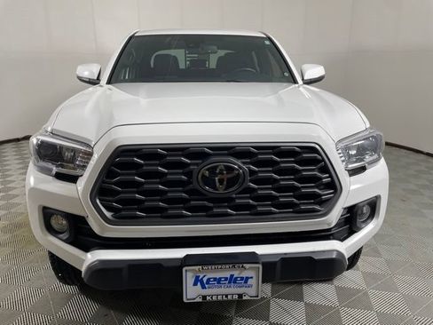Used 2023 Toyota Tacoma TRD Off-Road AWD/4WD image 2
