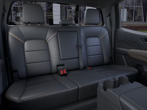 New 2026 GMC Canyon Denali image 17