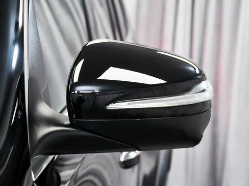 Used 2025 Mercedes-Benz GLS 450 GLS 450 image 95