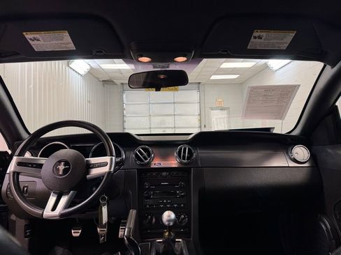 Used 2007 Ford Mustang GT Premium image 17