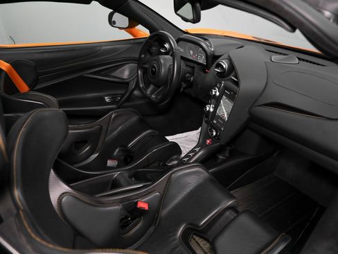 Used 2021 McLaren 765LT RWD image 33