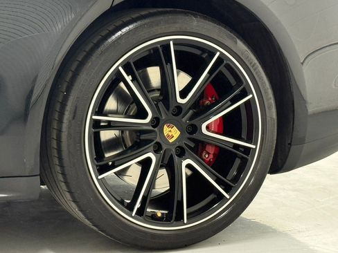 Used 2019 Porsche Panamera Turbo image 43