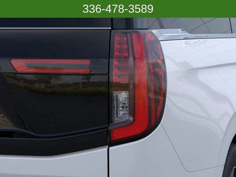 New 2025 Ford Expedition Max Platinum w/ Driver's Package image 21