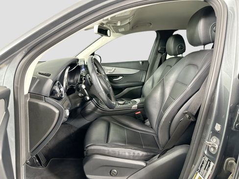 Used 2019 Mercedes-Benz GLC 300 GLC 300 image 19