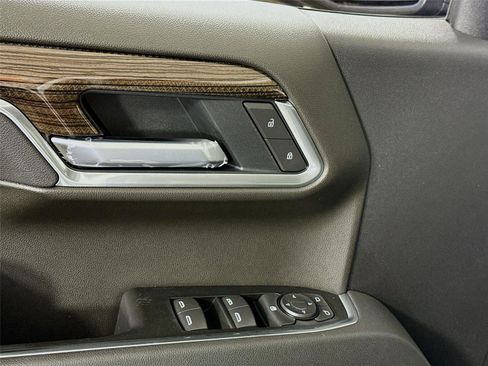 New 2026 Chevrolet Silverado 1500 LT w/ All Star Edition Plus AWD/4WD image 12