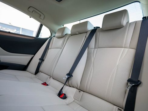 New 2025 Lexus ES 350 Ultra Luxury image 39