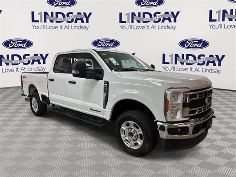 Certified 2025 Ford F250 XLT image 1