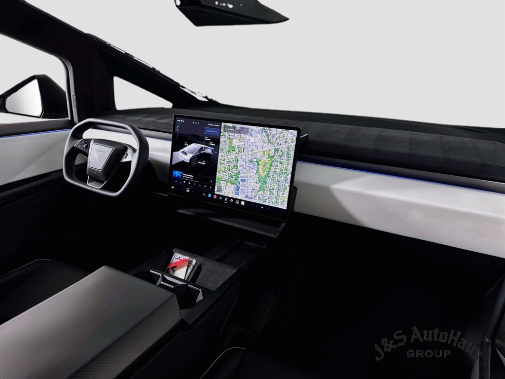 Used 2024 Tesla Cybertruck Cyberbeast AWD/4WD image 31