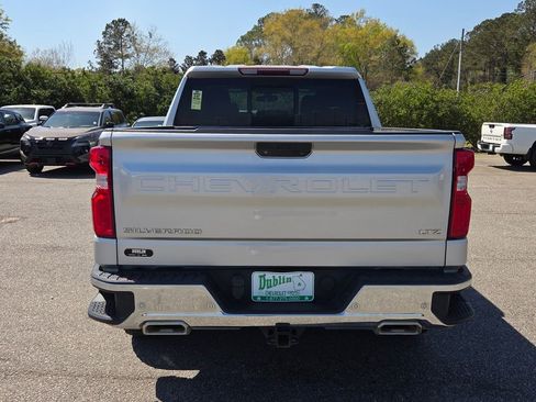 Used 2021 Chevrolet Silverado 1500 LTZ image 9