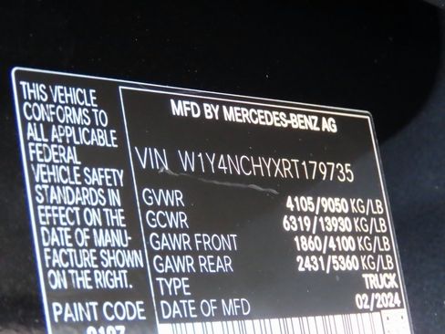 Used 2024 Mercedes-Benz Sprinter 2500 image 33