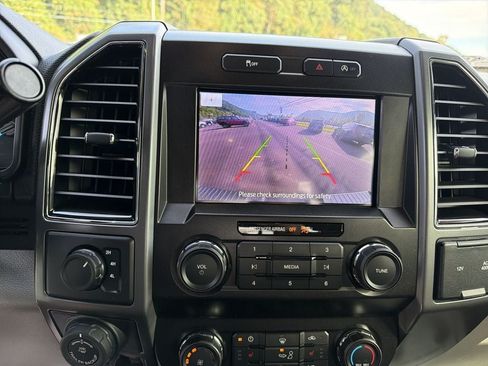 Used 2020 Ford F150 XLT w/ Equipment Group 302A Luxury AWD/4WD image 25